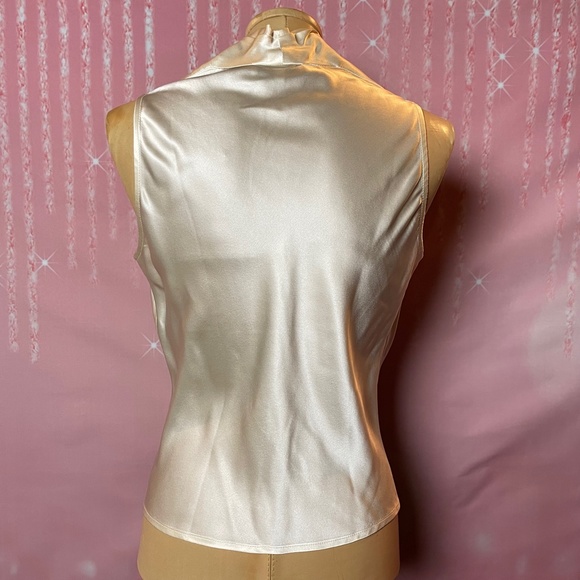 [8] ZENOBIA Satin Silky Sleeveless Blouse in Creamy Ivory Color - Picture 2 of 5